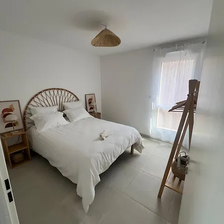 Apartamento Magnifique T2 Avec Piscine Partagée à *