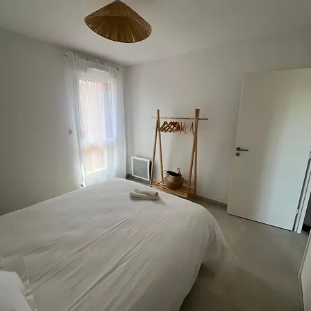 Magnifique T2 Avec Piscine Partagée à Apartamento