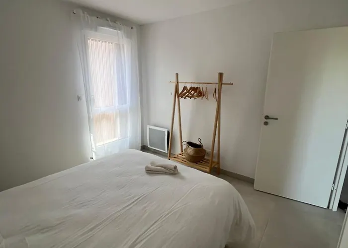 Magnifique T2 Avec Piscine Partagée à Apartamento