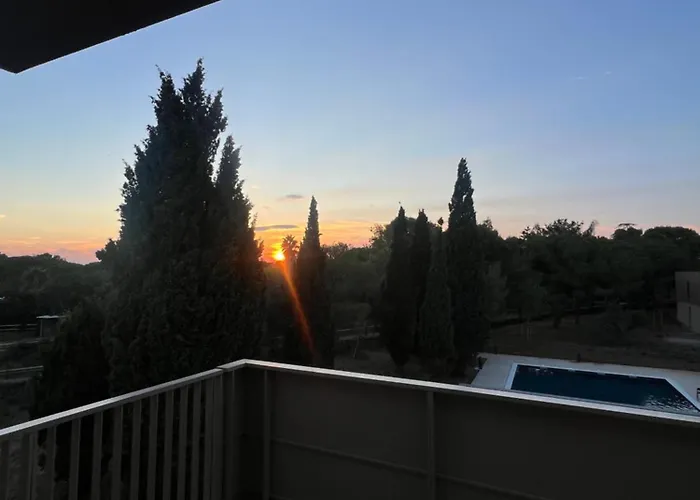 Magnifique T2 Avec Piscine Partagée à Apartamento Agde